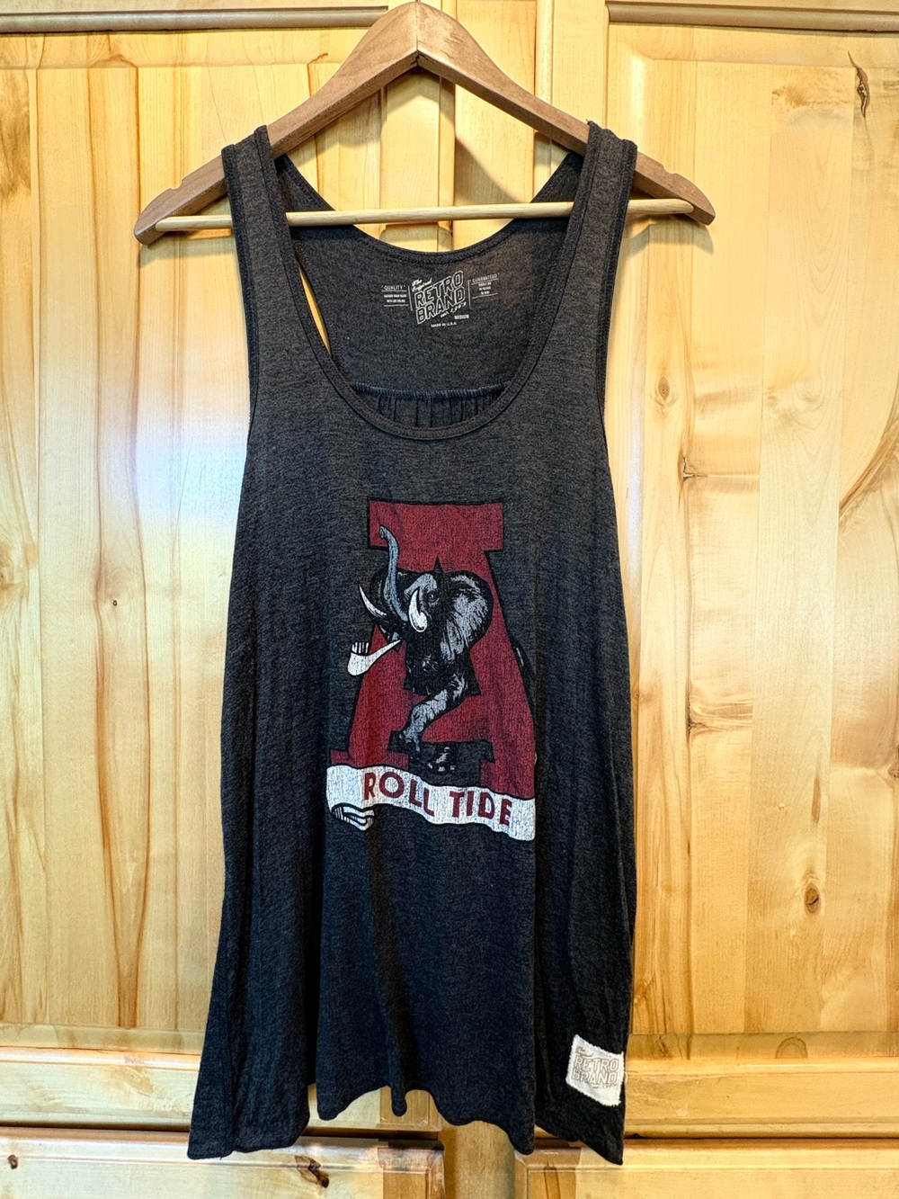 University of Alabama  Gray Tank with ‘roll tide’ - Picture 2 of 7